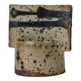 Geometric sandstone vase by Gustave Tiffoche, 1970, Guérande.