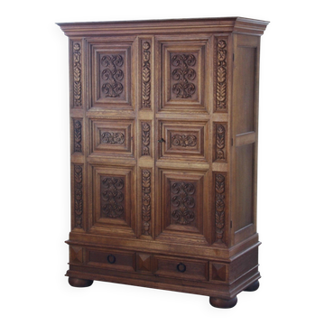 Vintage 1930s Solid Oak Danish Brutalist / Formhouse Cabinet