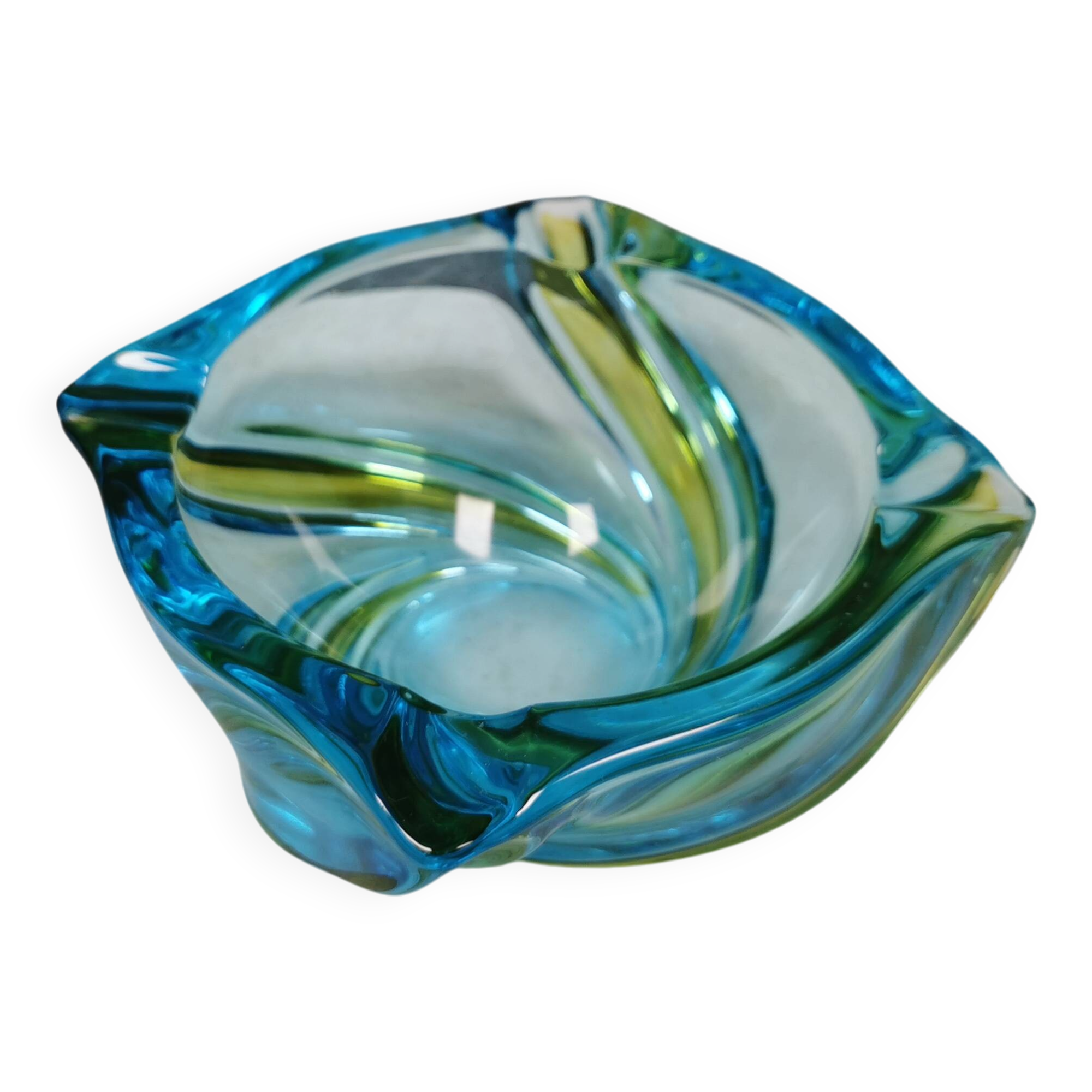 Beautiful ashtray in multicoloured glass. We guess Italy, 1980s.