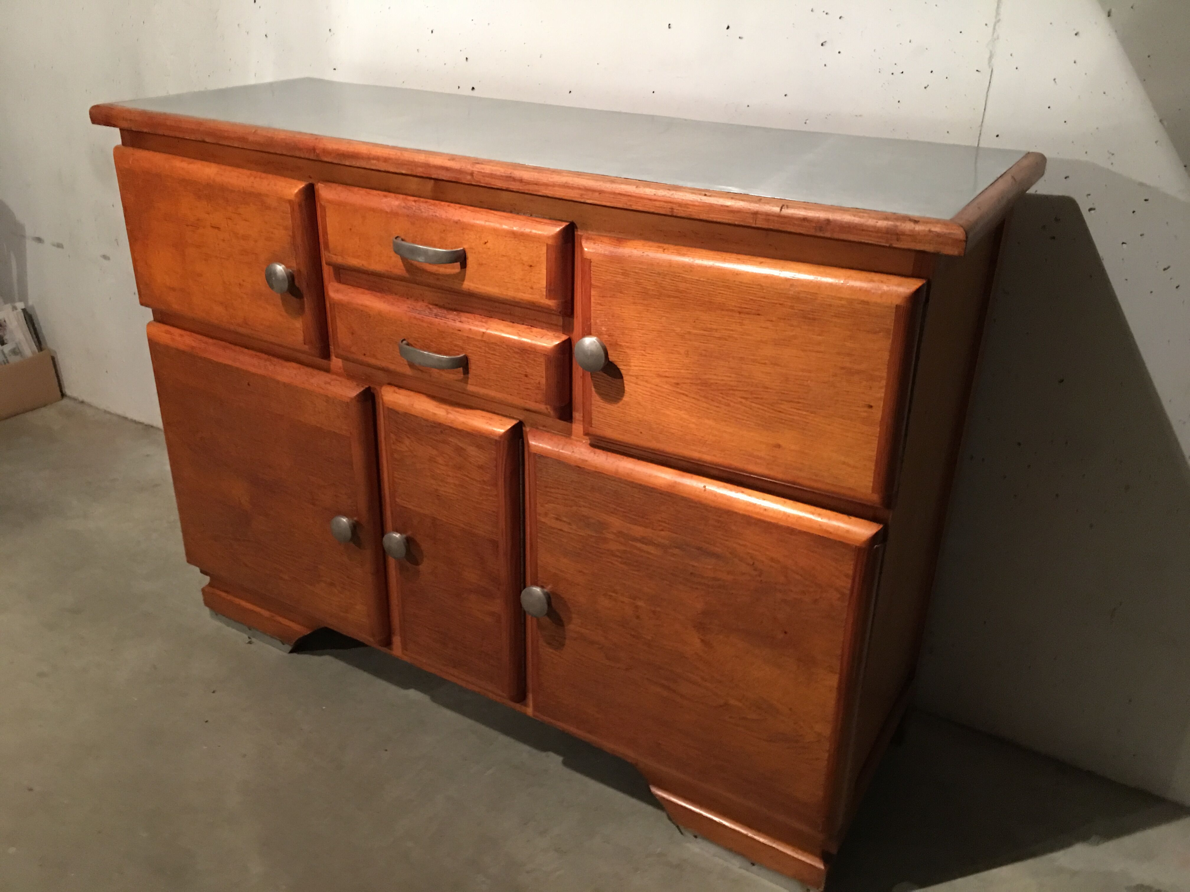 Buffet mado zinc 50 years