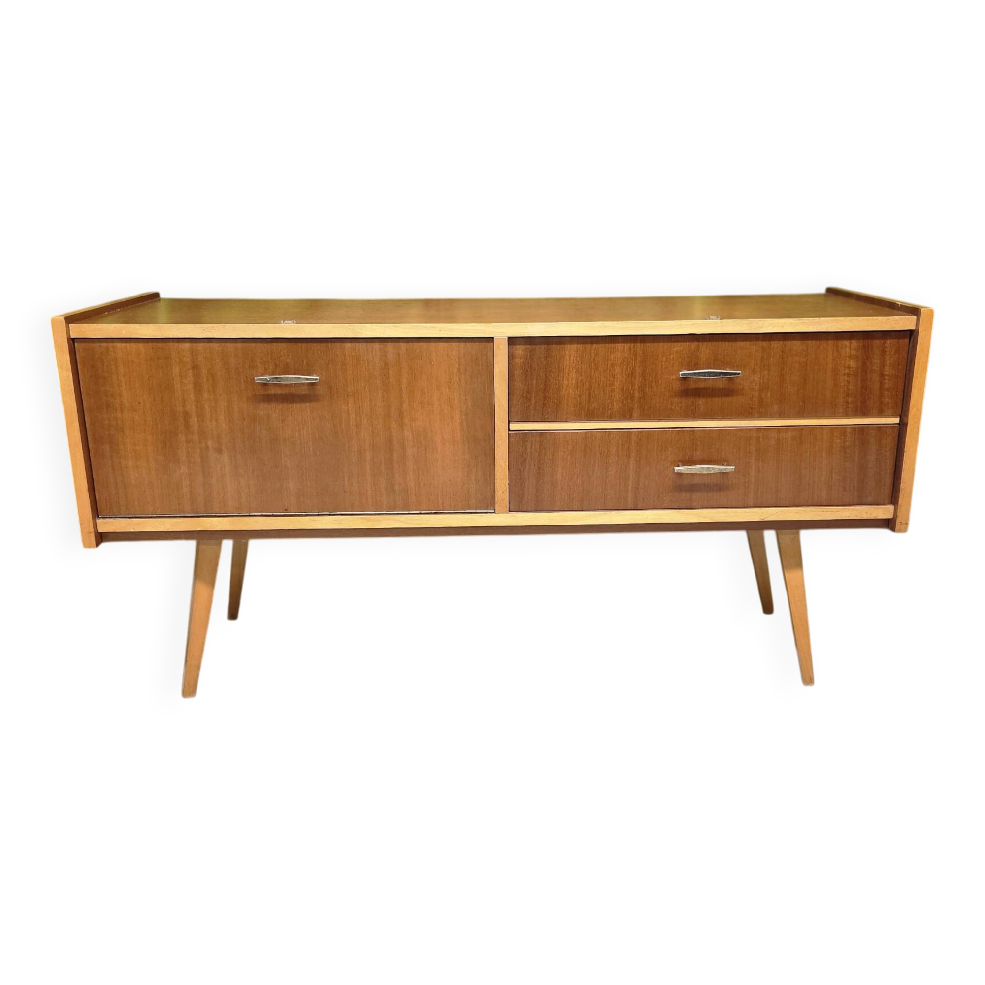 Small Scandinavian low sideboard 1960 vintage with tapered legs.