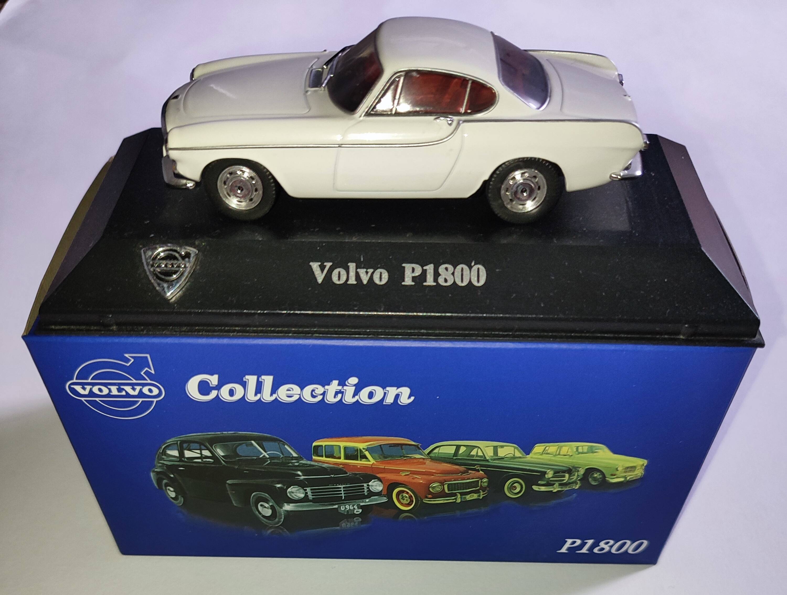 Volvo “P1800” (1961) 1.43rd + Booklet