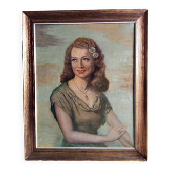 Huile sur panneau représentant le portrait d'une jeune fille souriante, milieu du XXe siècle