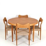 Table à manger ronde restaurée par Villy Schou Andersen / chêne / design danois moderne des années 1960 / 1970