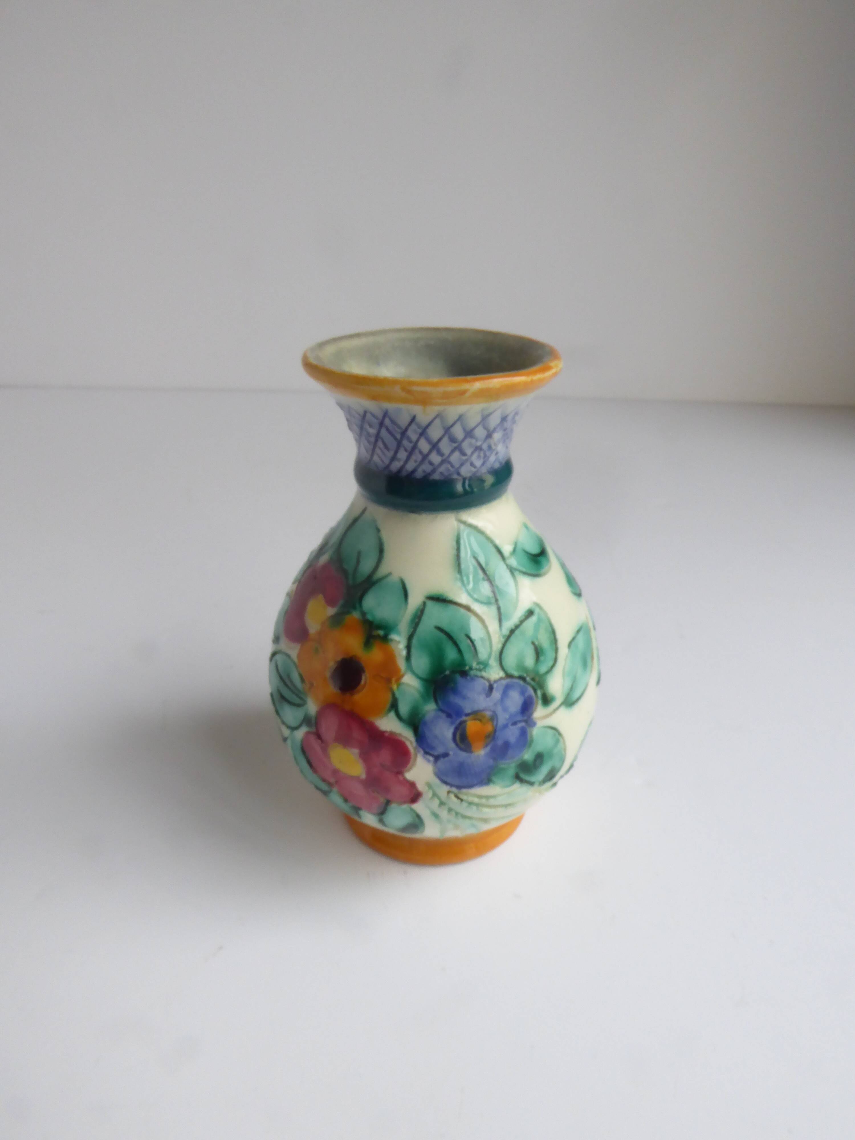 Small vase of Monaco signed