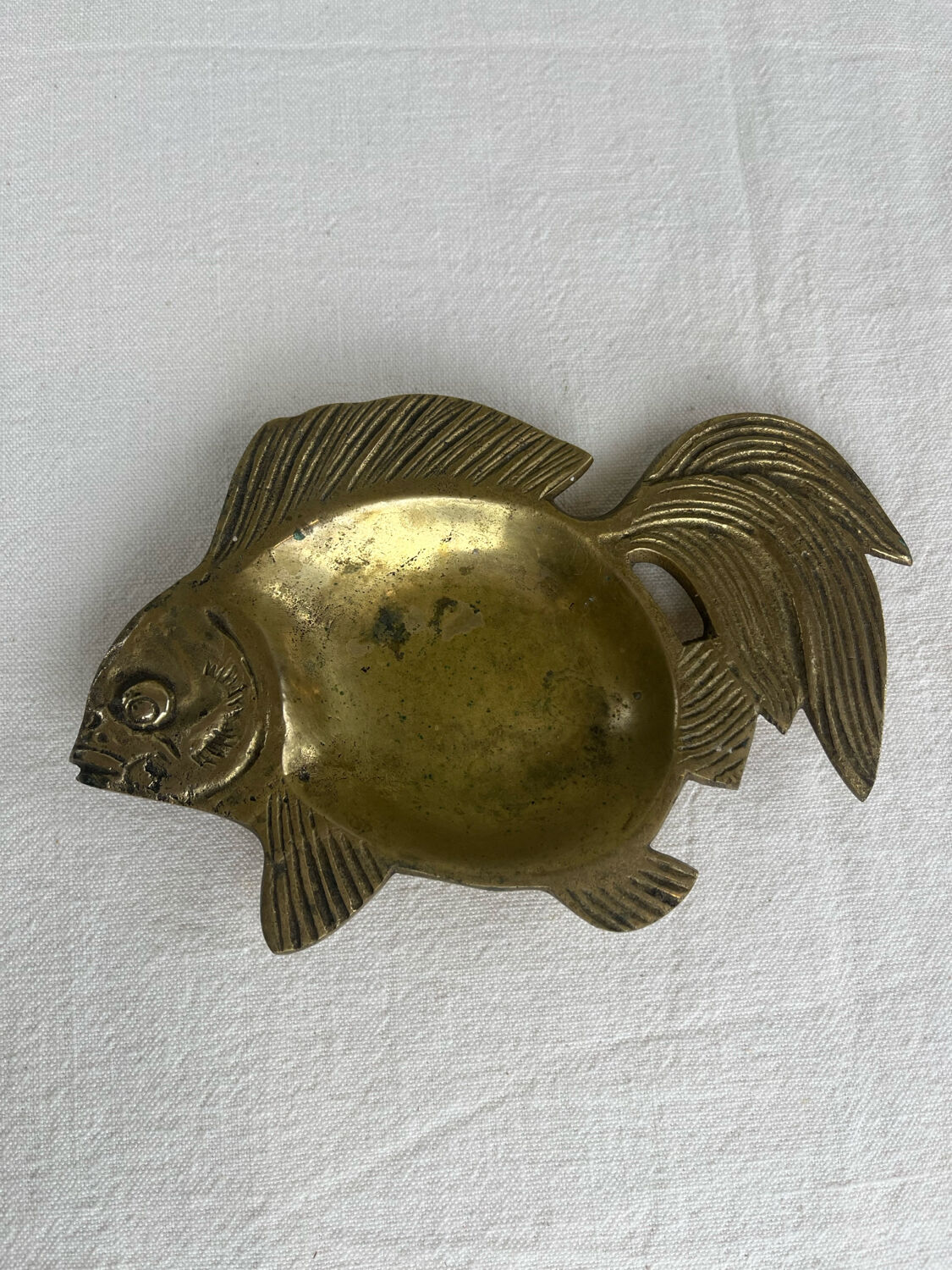 Brass fish catchall tray