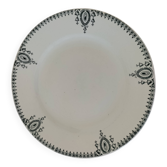Saint Amand vintage plate