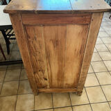 Cherry chest of drawers