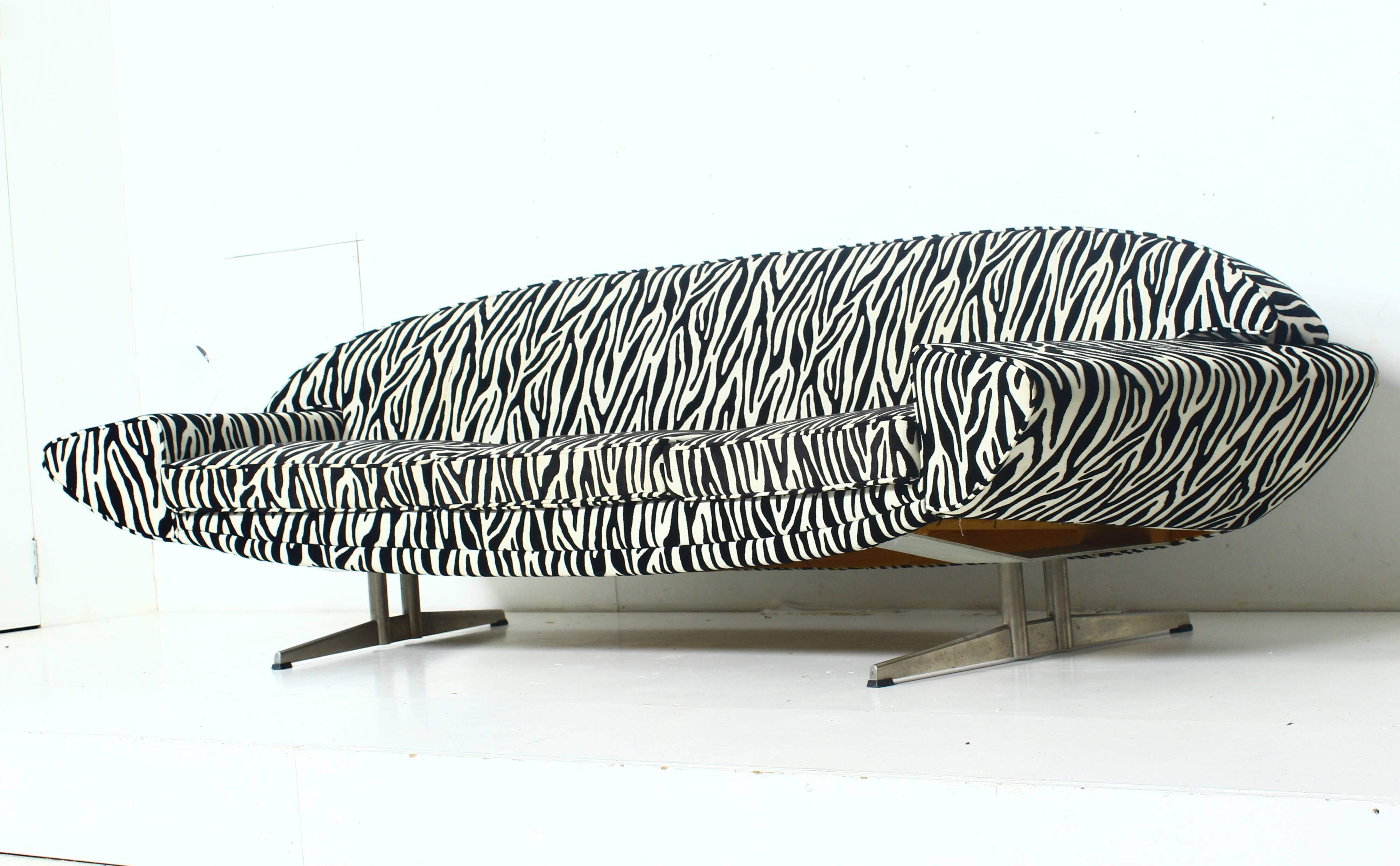 "Capri" curved three-seater sofa by Johannes Andersen, 1965