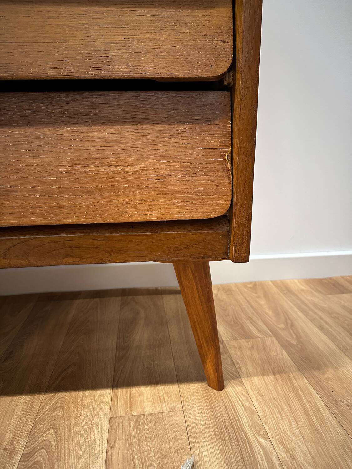 Commode pieds compas vintage