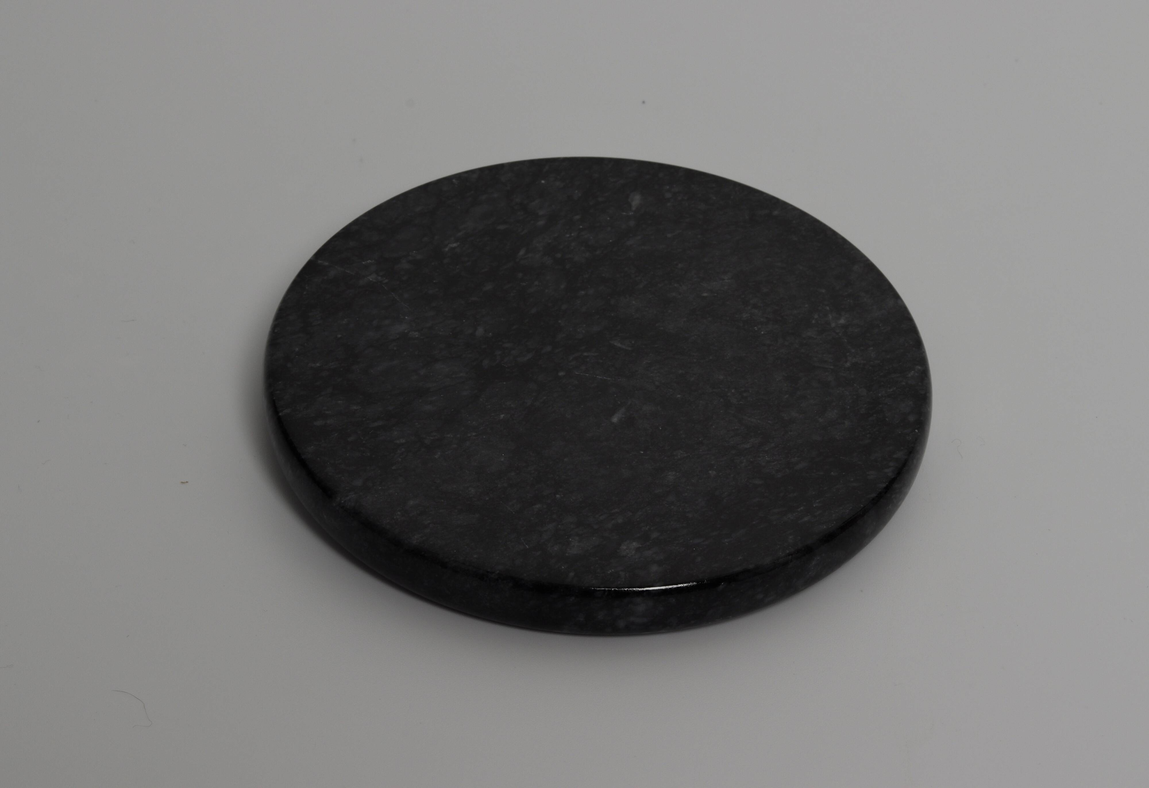 Gabriella – Black Round Natural Marble Coasters - set of 4