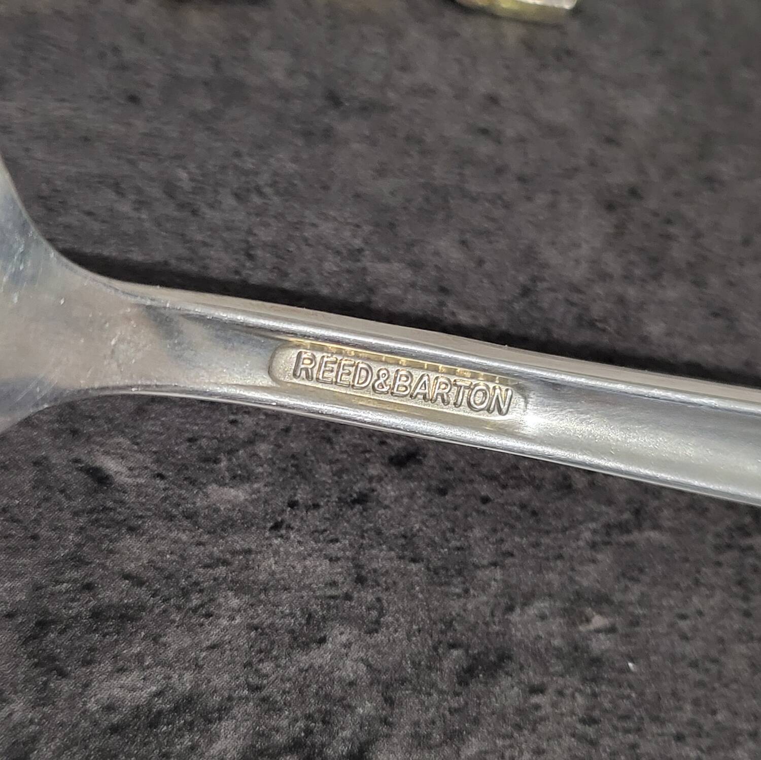 6 vintage Sheraton spoons by Reed & Barton in excellent condition.