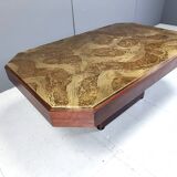 Table basse vintage en laiton gravé des années 1970