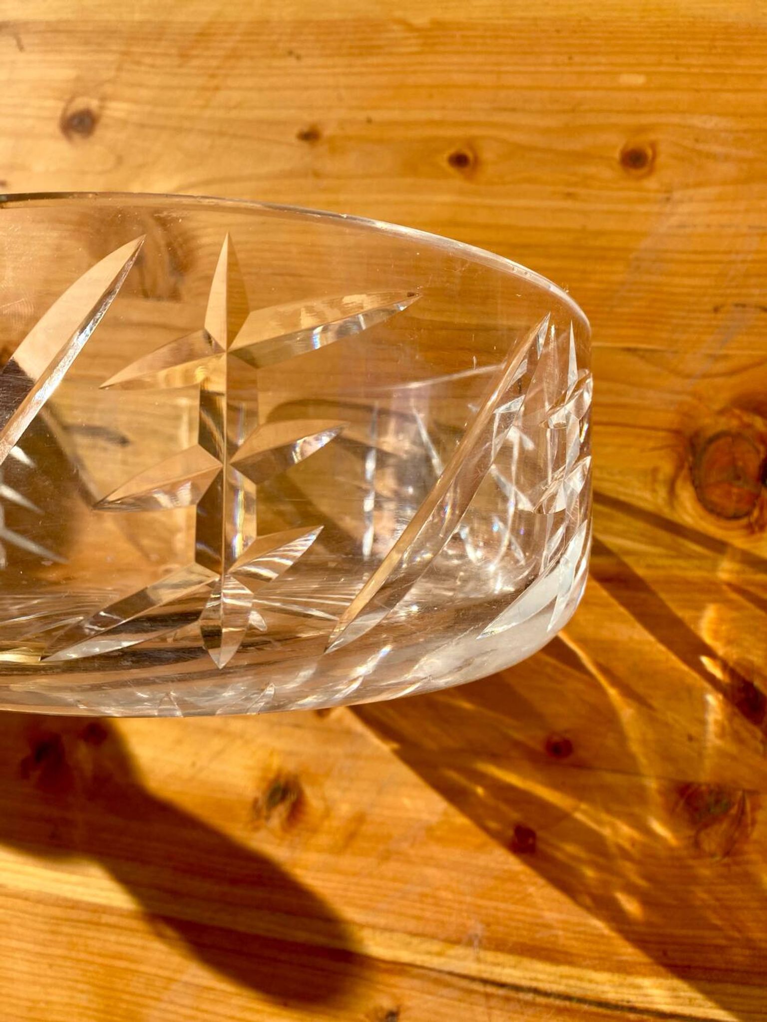 Chiseled crystal salad bowl