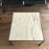 Table basse en marbre de Calacatta et structure  chromée circa 1975