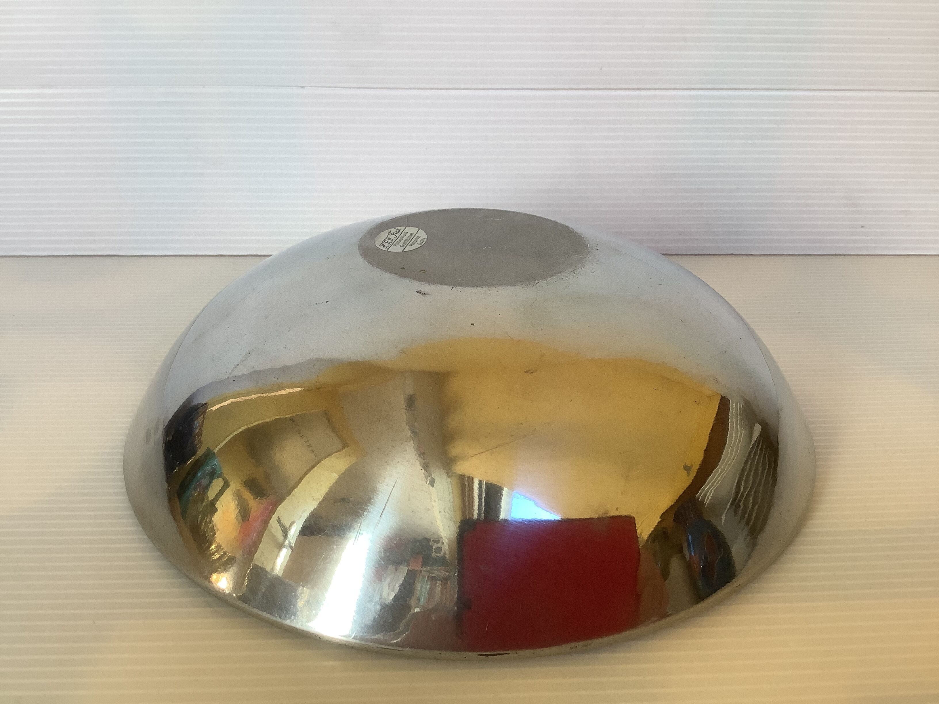 Empty chrome metal pocket