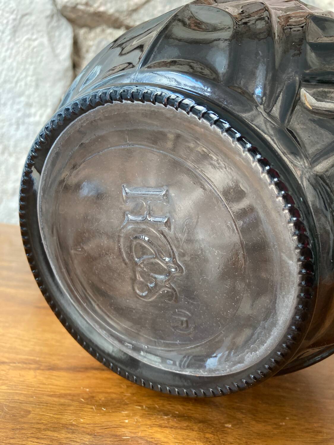 Vase style art deco gris