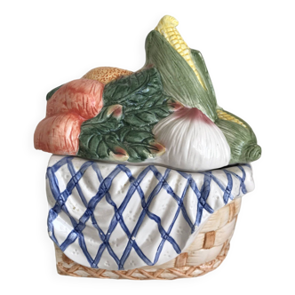 Pot en barbotine, décor fruits et légumes