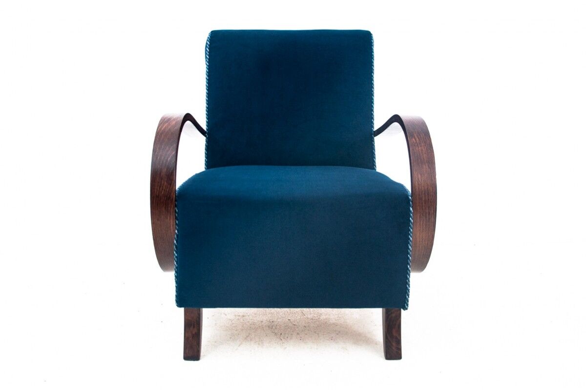 Pair of armchairs by Jindřich Halabala, 1940s