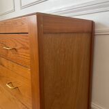 Vintage wooden chest of drawers