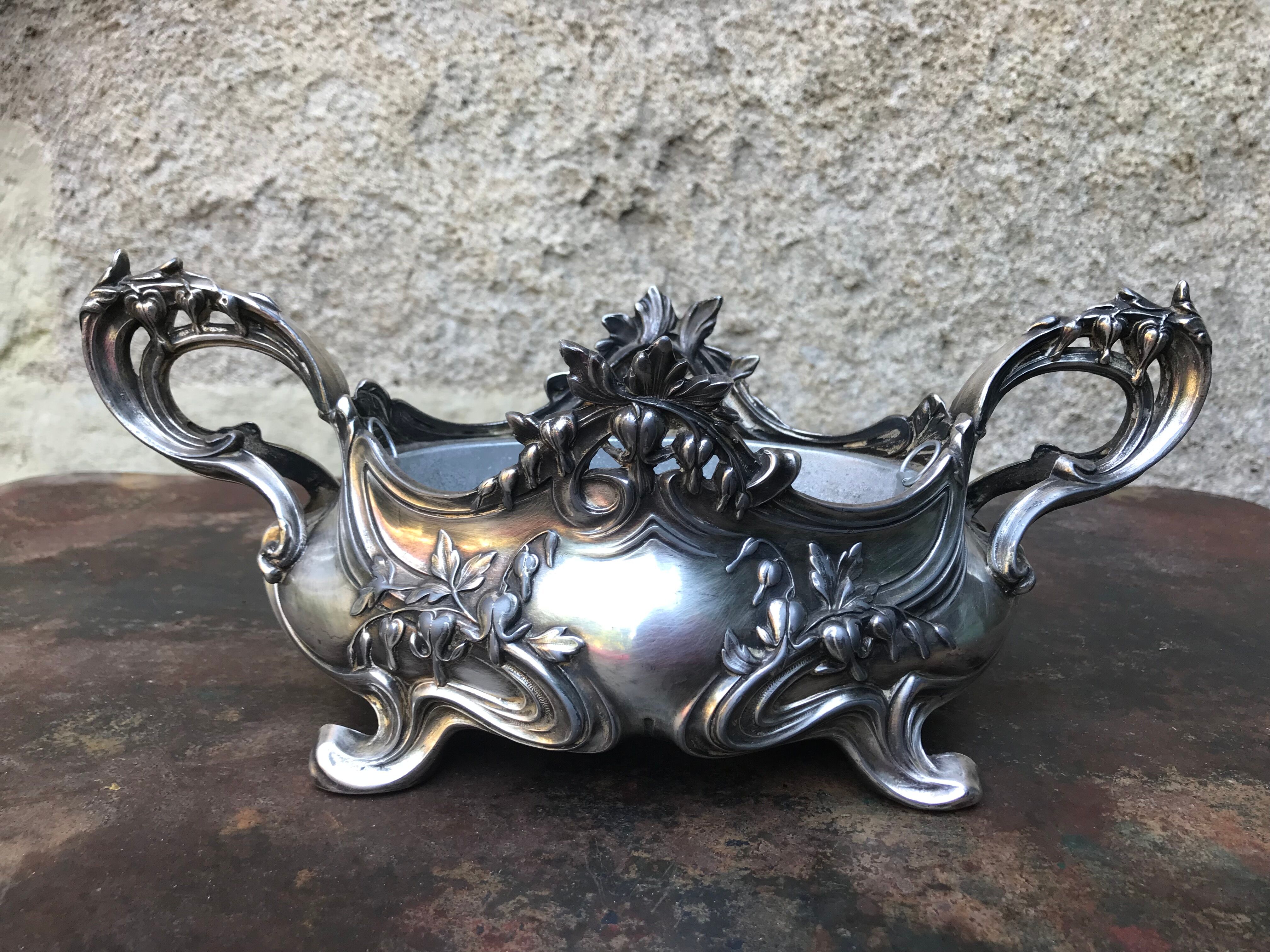 Art Nouveau planter