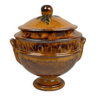 Provençal tureen “L’aigo boulido sauvo la vido”