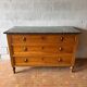 Commode ancienne en noyer