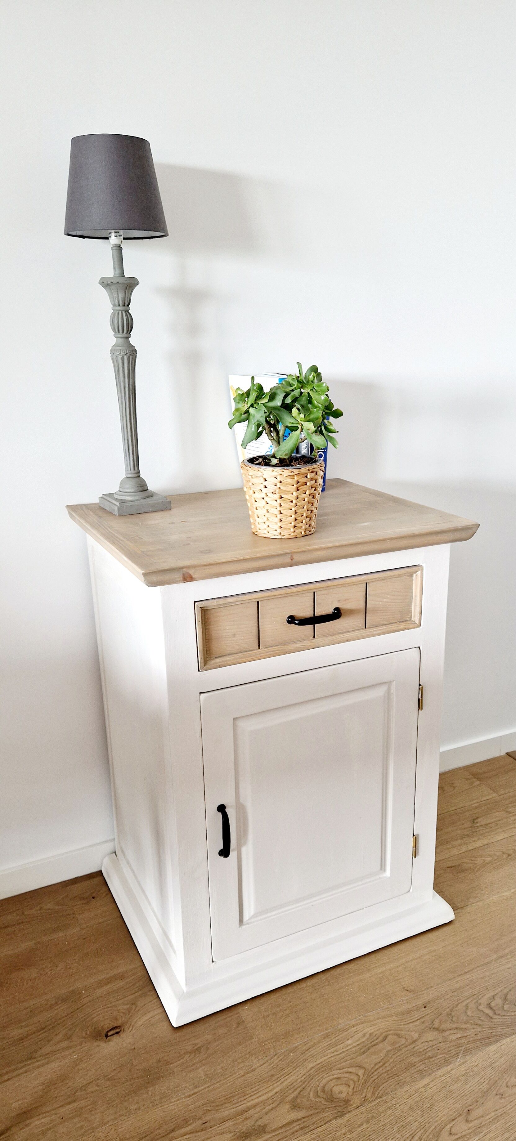 Bahut jam maker solid pine white