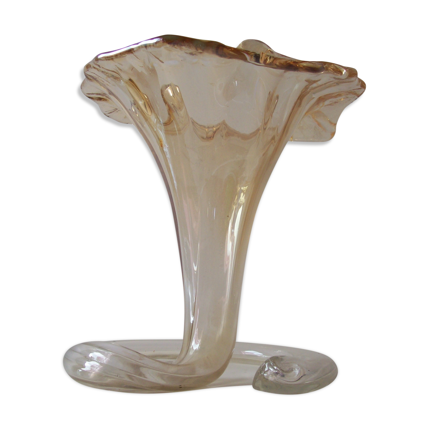 Murano blown glass corolla vase