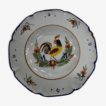 Decorative ceramic plate with wall hanging