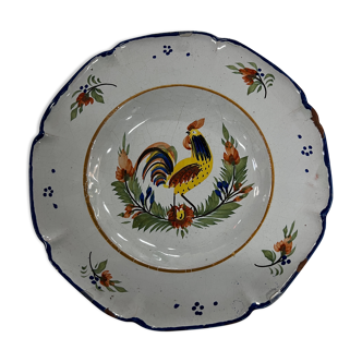 Decorative ceramic plate with wall hanging