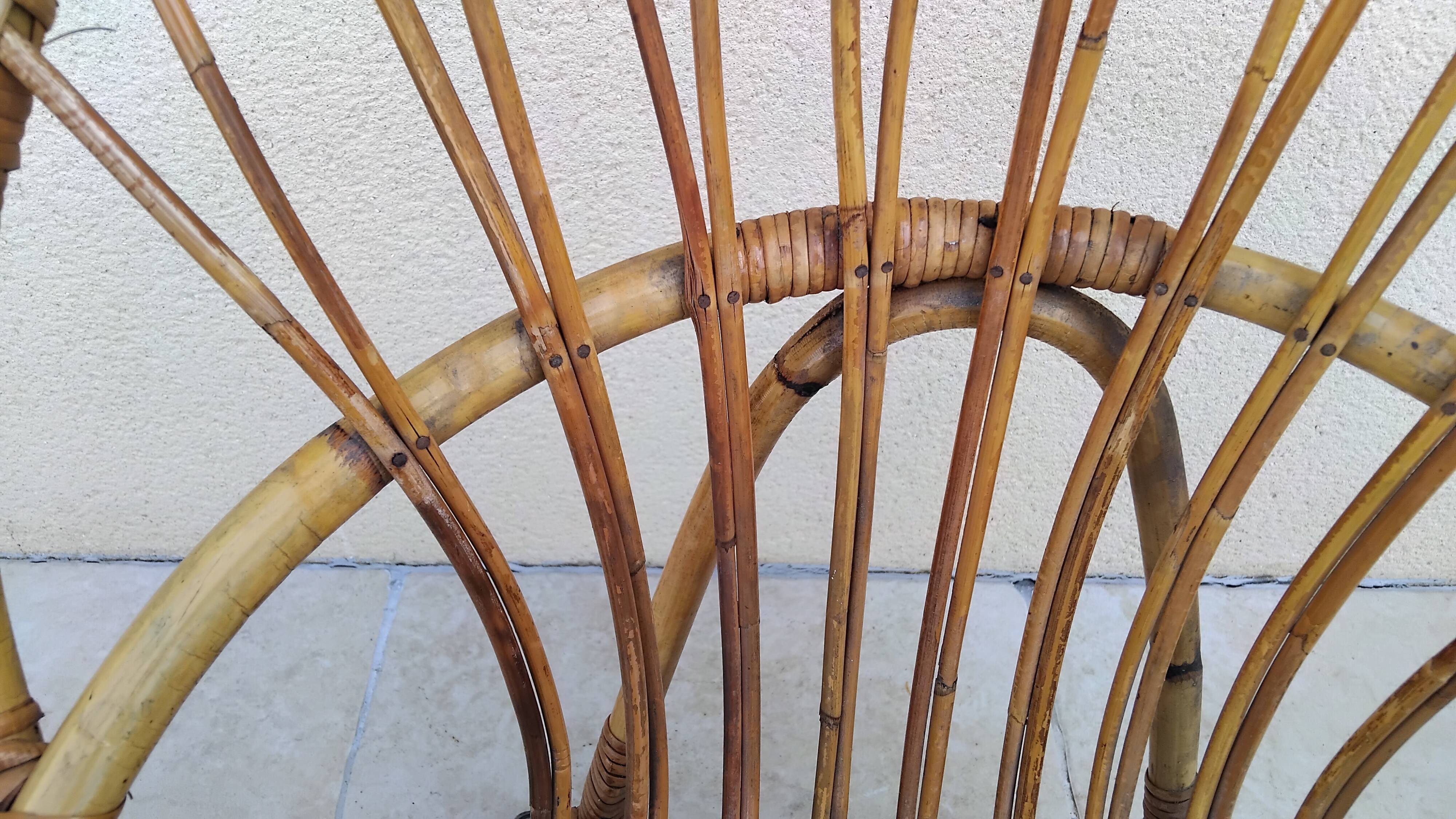 Vintage rattan armchair from the 50s and 60s.