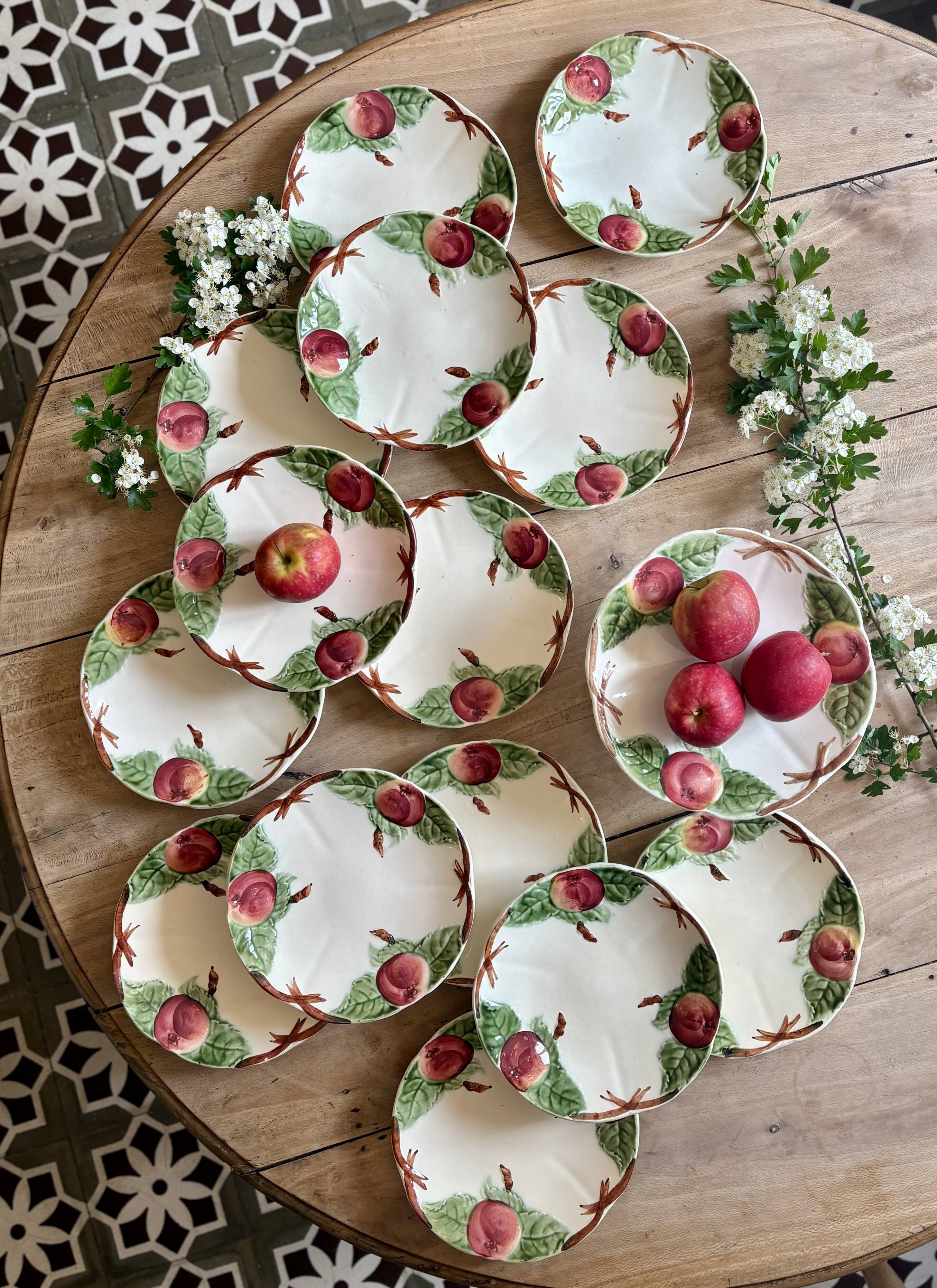 Antique barbotine service with Choisy le Roi apple decorations