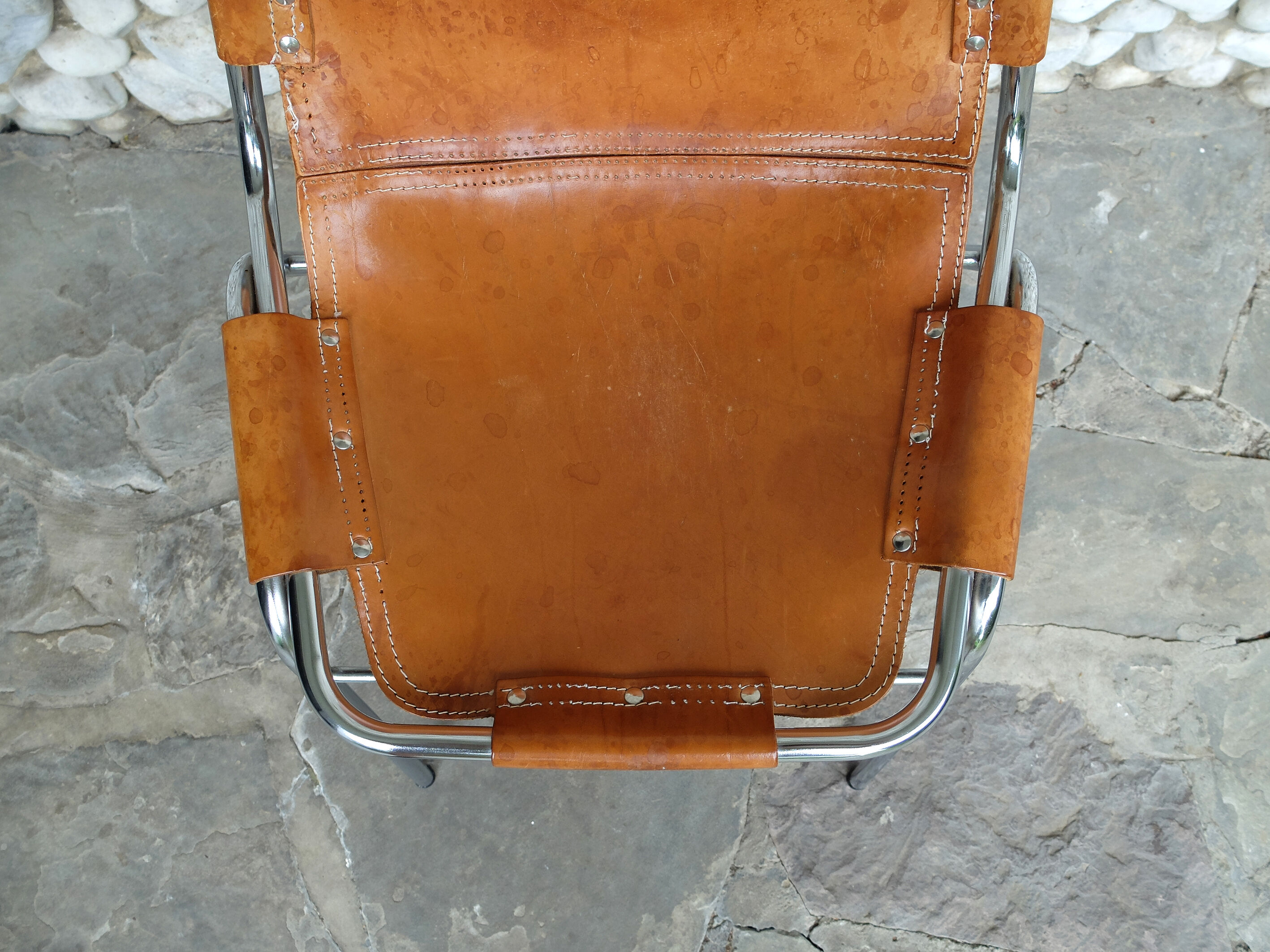 Chaise vintage Les Arcs en cuir, éditée par Dal Vera
