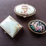 Set of 3 pill dispensers small boxes