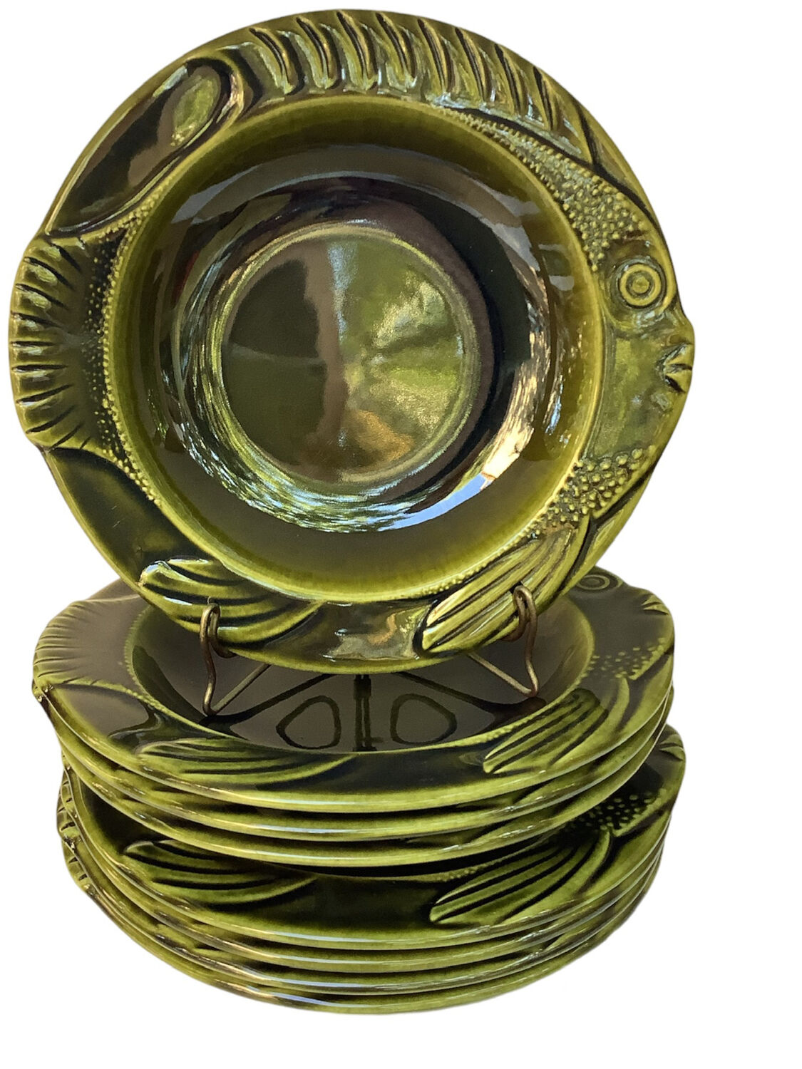 Vintage fish service