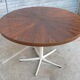 Table ronde vintage en palissandre