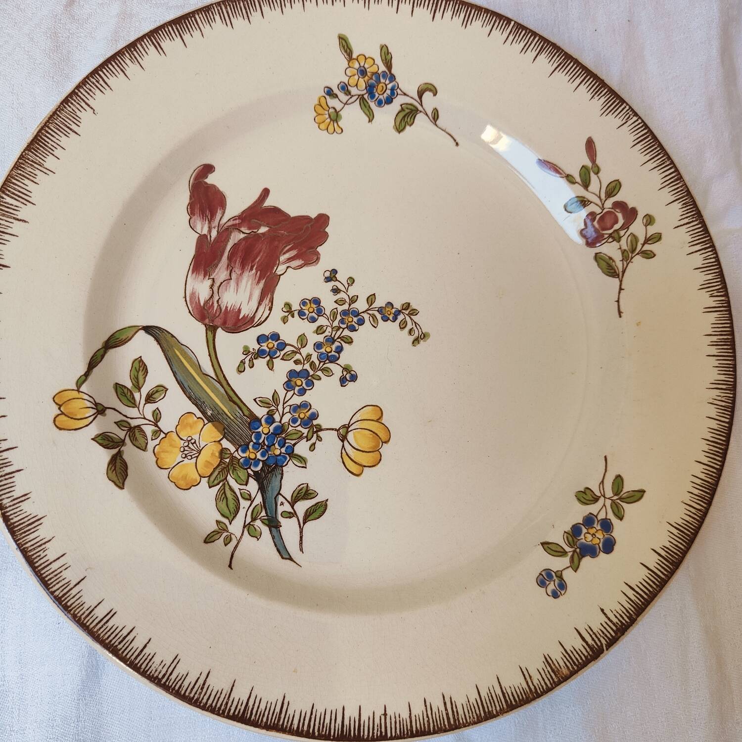 Flat plates late 19th century Joseph Hannong
