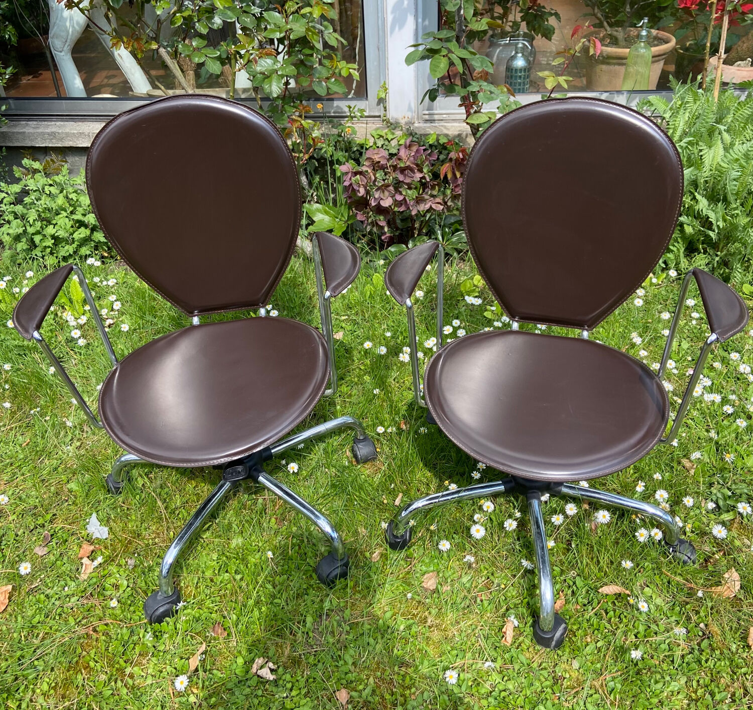 Italian design chairs Effezeta leather