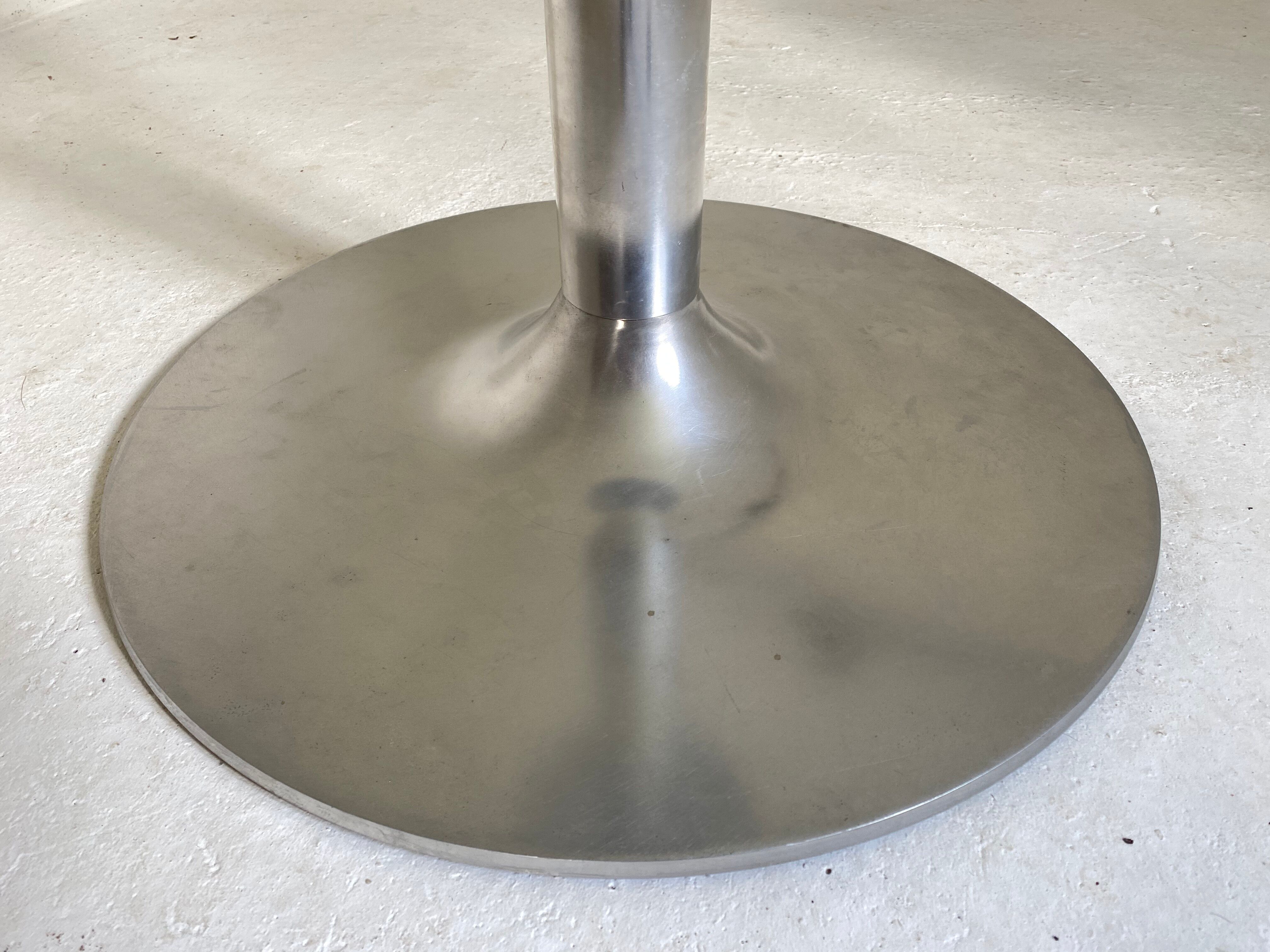 Vintage cloud table 1970