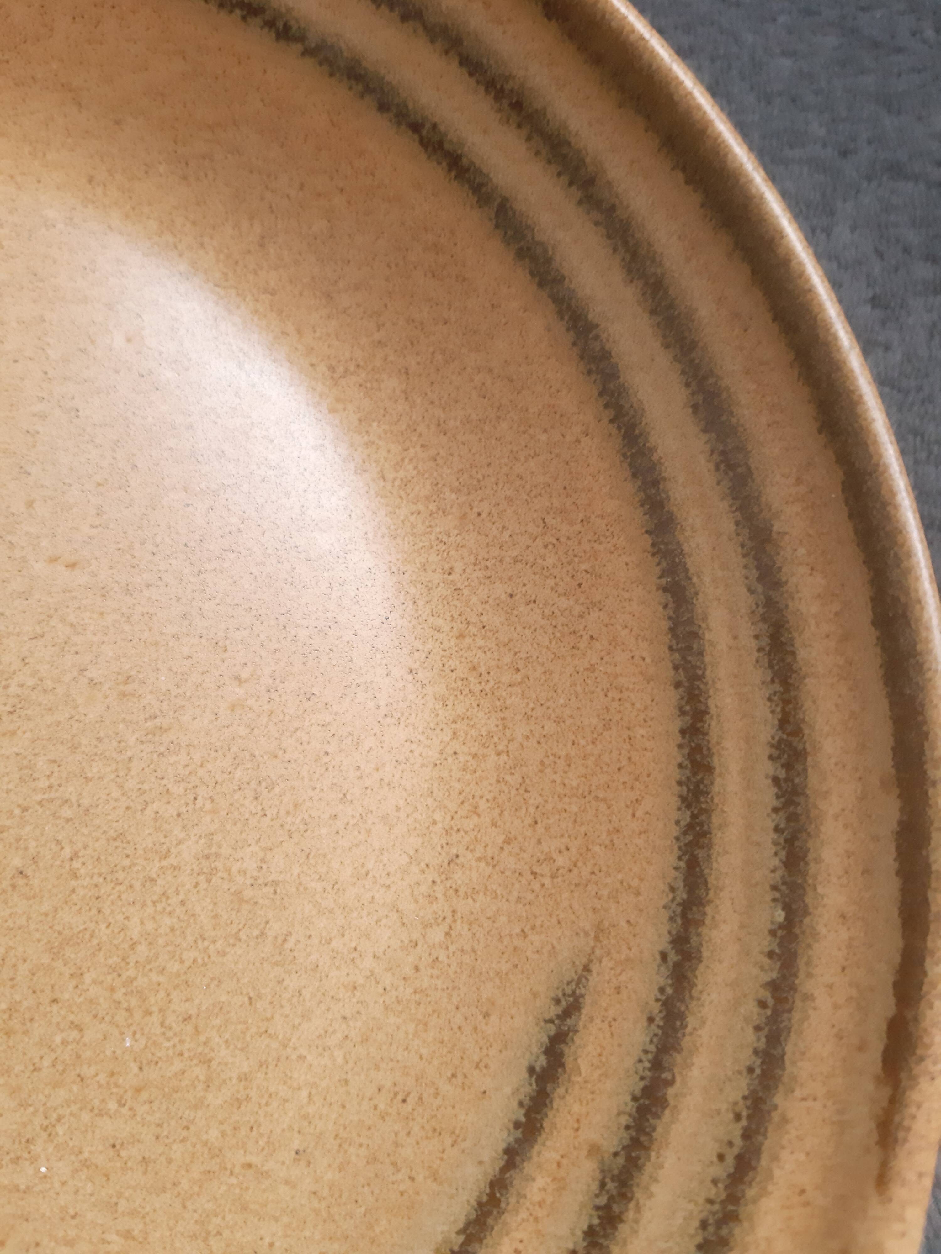 Stoneware deep dishes