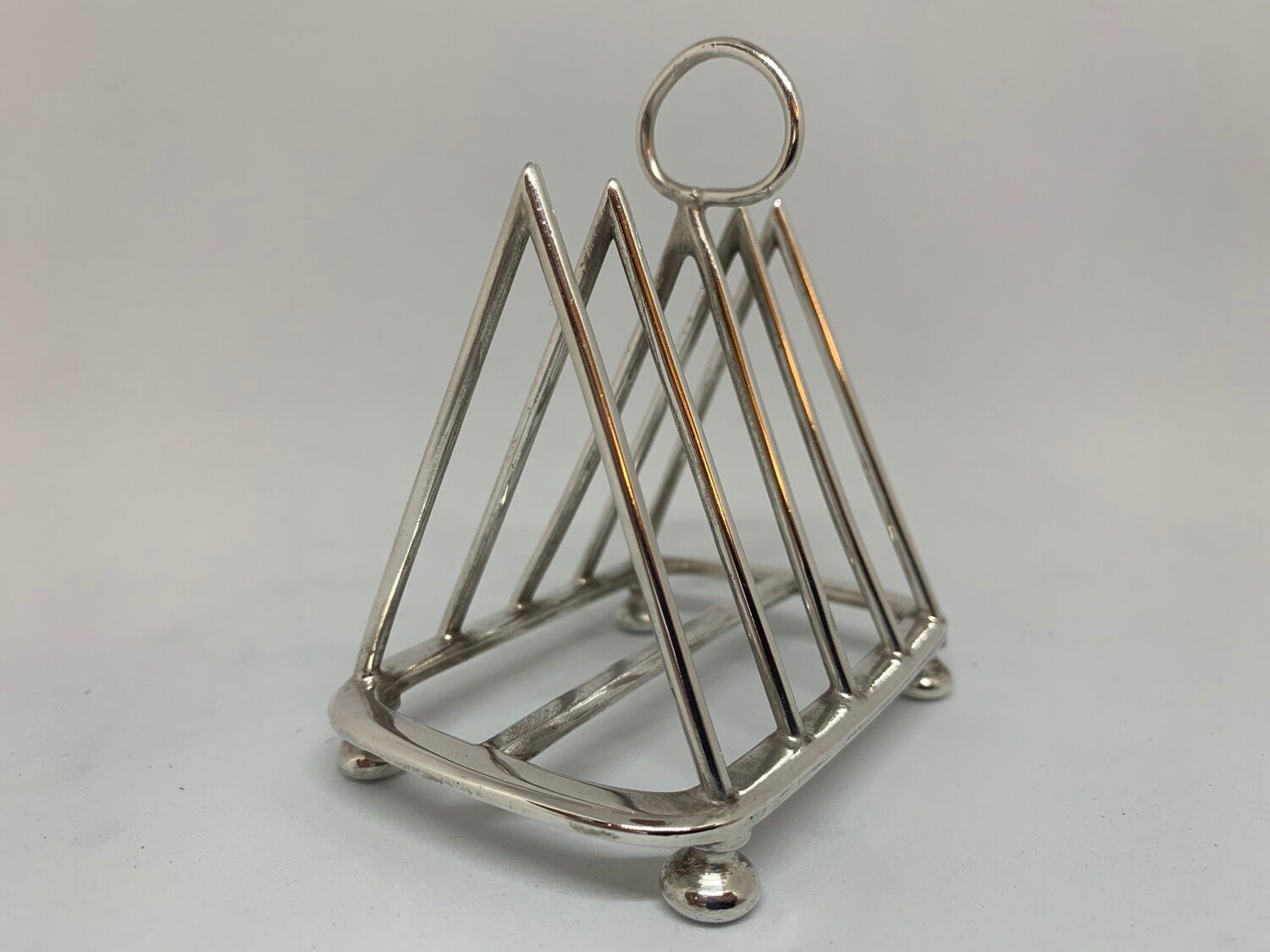 Walker & Hall english silver plate toast rack made in Sheffield circa 1900