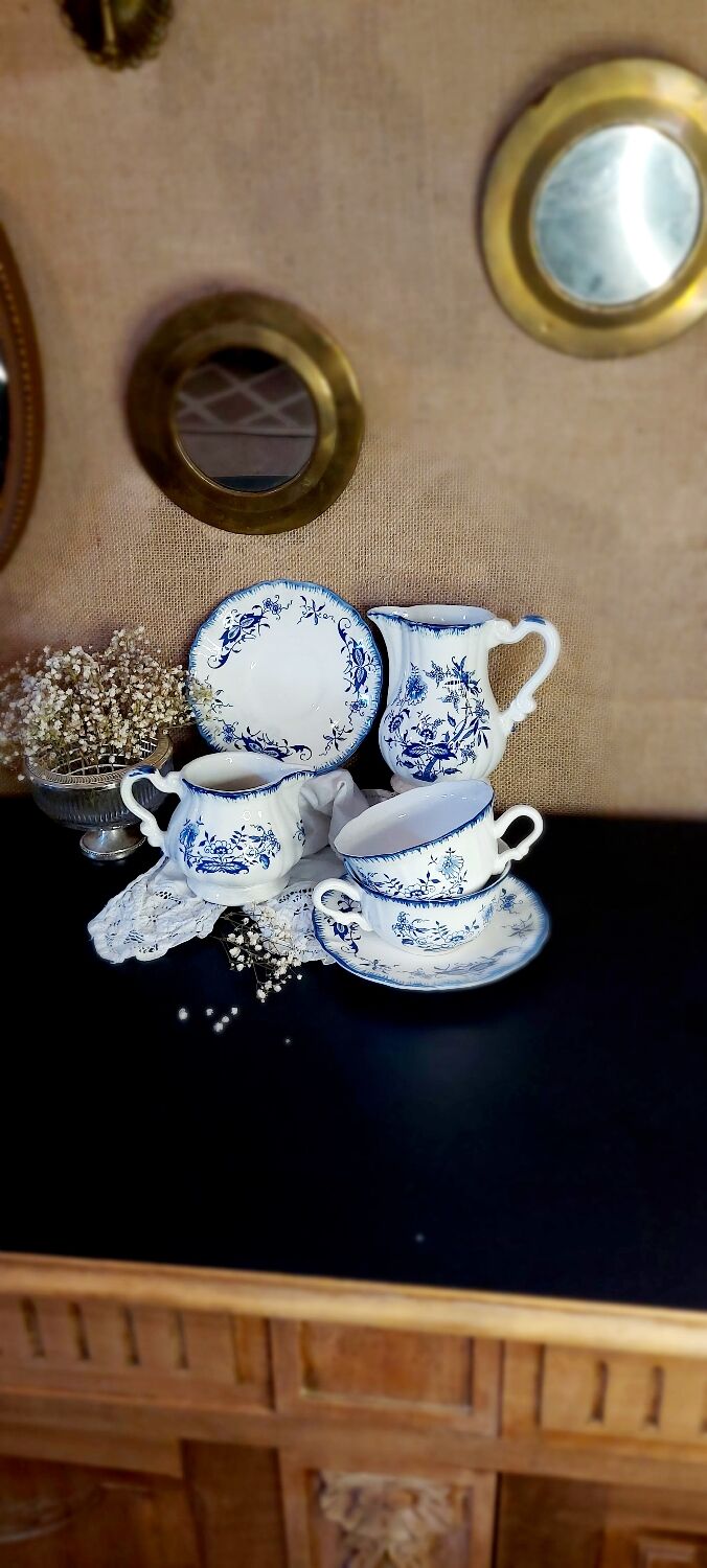 Lancaster tea set from Sarreguemines