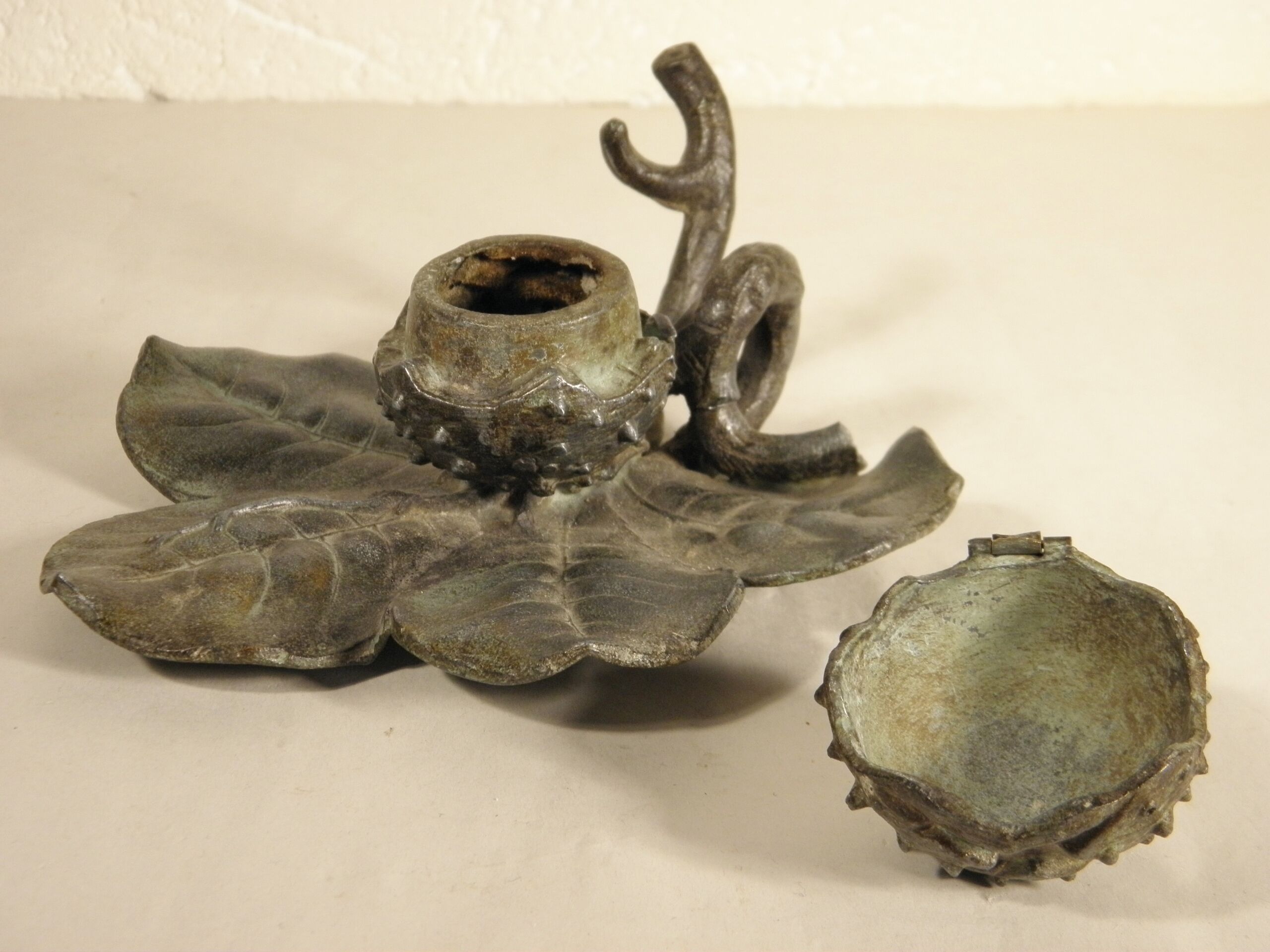 “Chestnut tree” censer