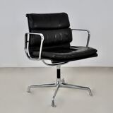 Black leather chair by Charles & Ray Eames for Herman Miller, 1970