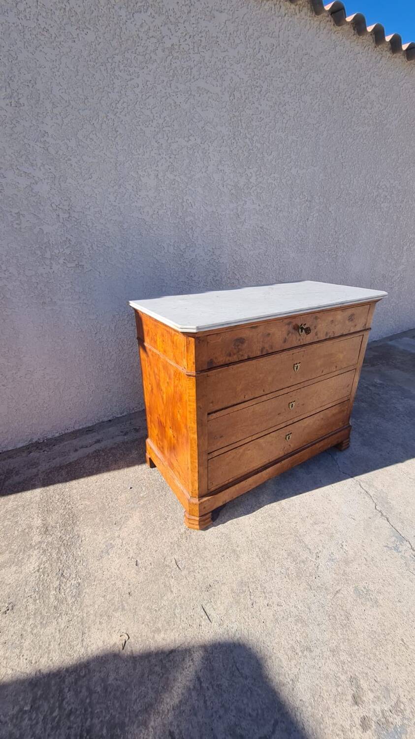 Commode style Louis Philippe en bois et marbre blanc