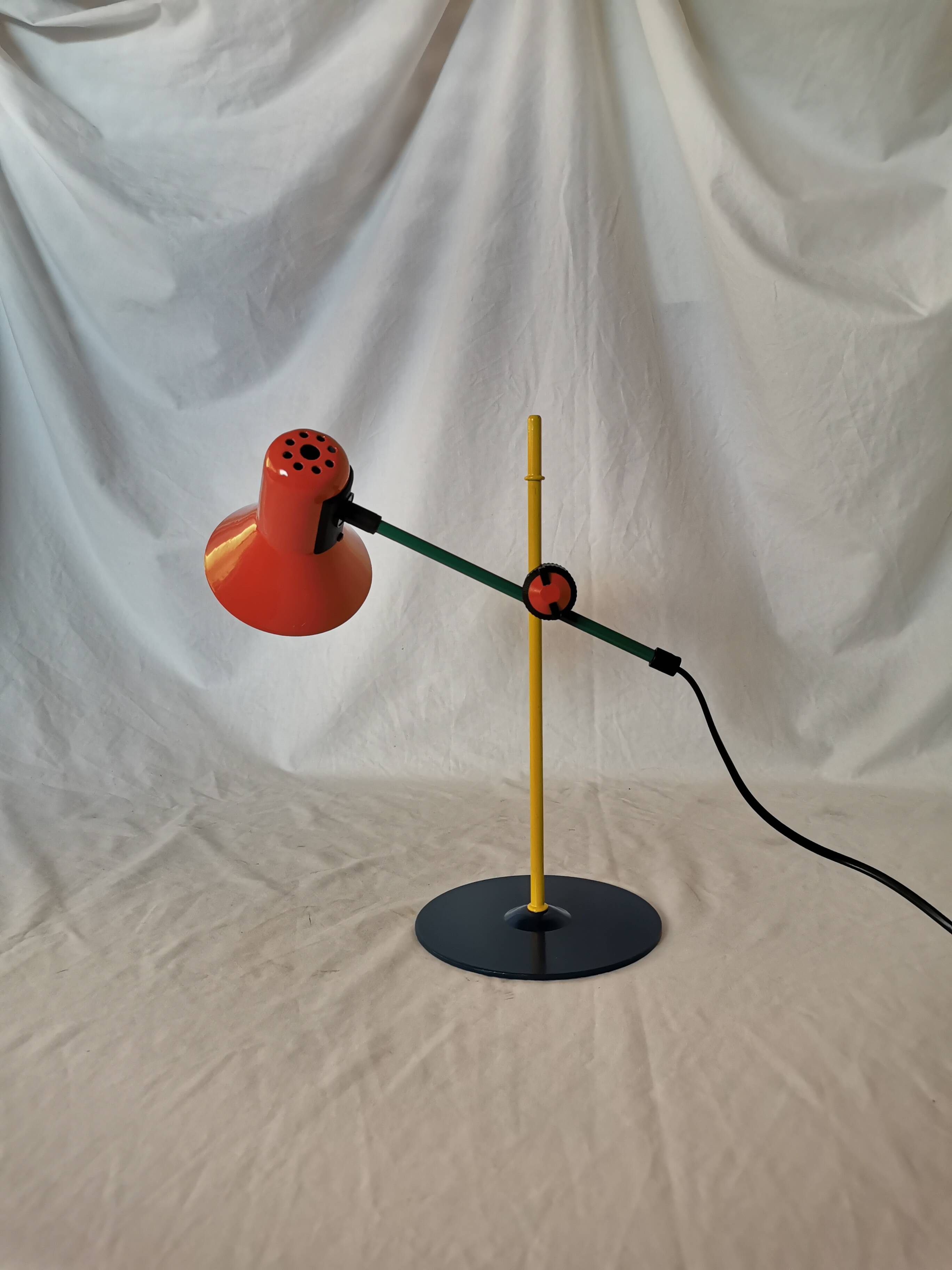 Lampe articulée postmoderne Veneta Lumi, Italie, 1980