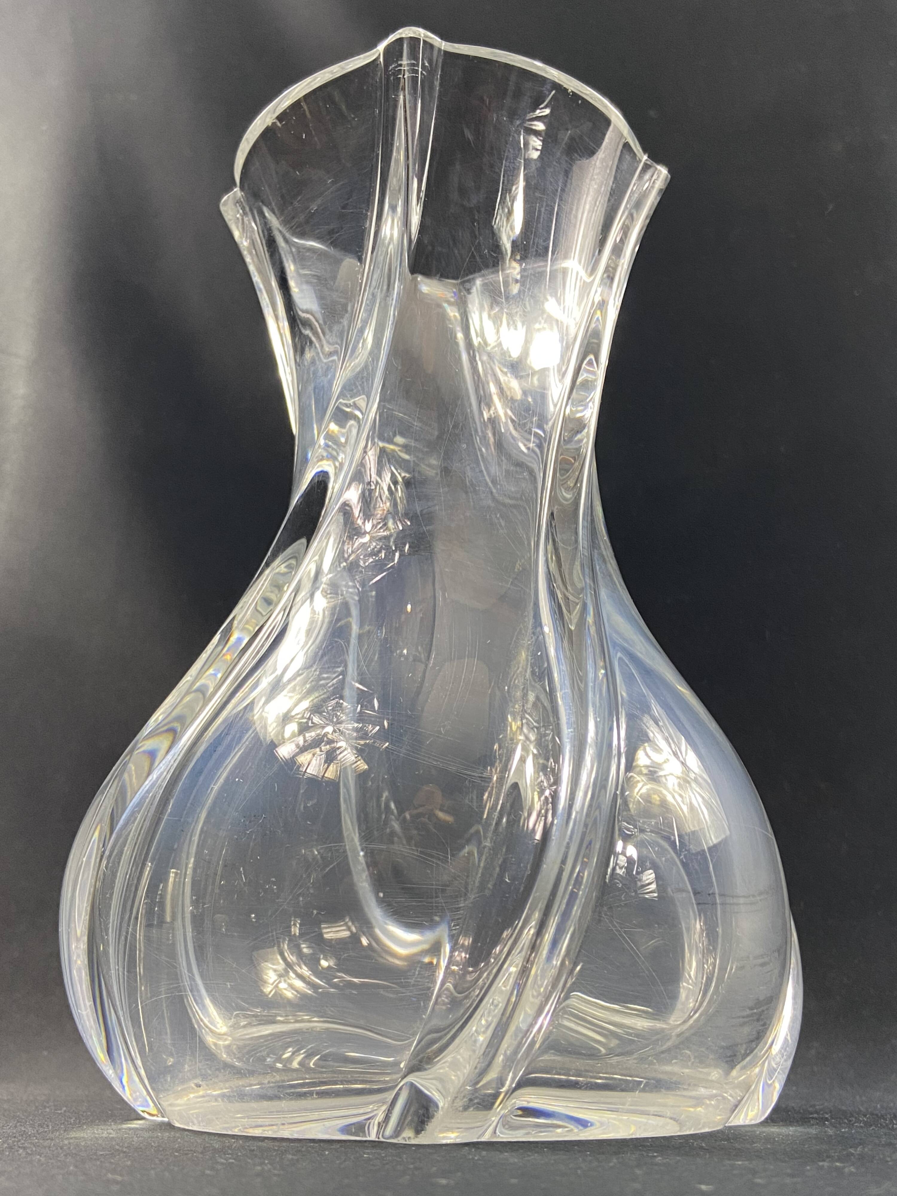 Baccarat crystal vase, Serpentine model