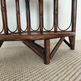 Corner shelf in rattan