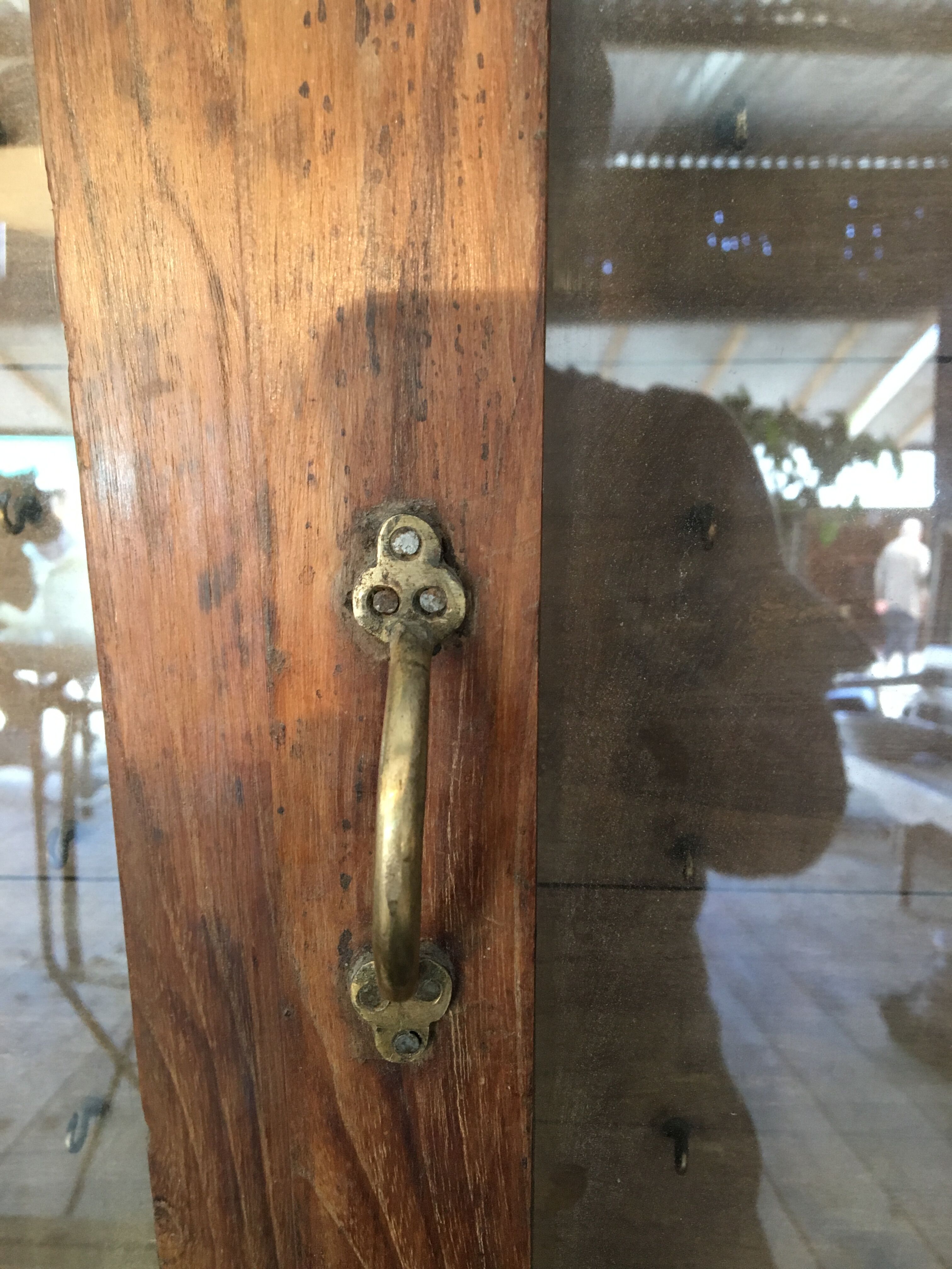 Hotel closet for keys